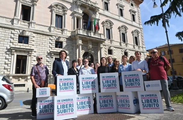 LIBERI SUBITO: DEPOSITATE LE FIRME IN UMBRIA